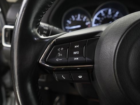 Used 2018 MAZDA CX-5 Touring image 18