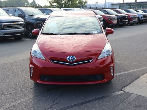 Used 2014 Toyota Prius V Three FWD image 3