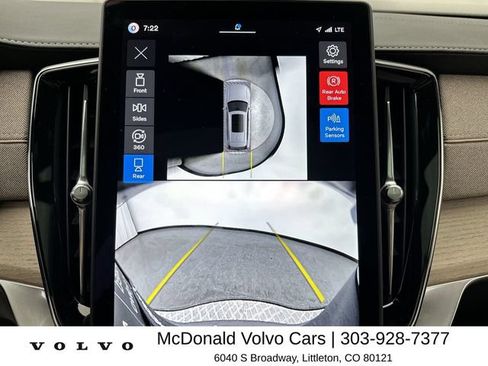 Certified 2026 Volvo XC90 B6 Plus w/ Protection Package AWD/4WD image 17