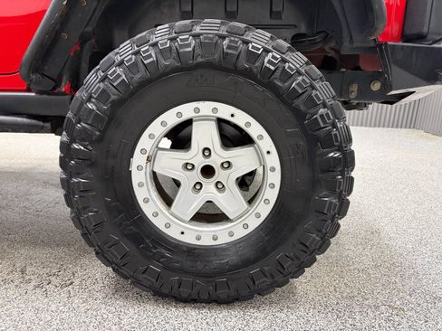 Used 2016 Jeep Wrangler Unlimited Sport w/ Quick Order Package 23S AWD/4WD image 9