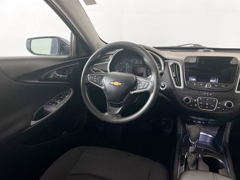 Used 2023 Chevrolet Malibu LT image 25