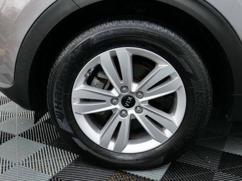 Used 2019 Kia Sportage LX w/ LX Popular Package image 87