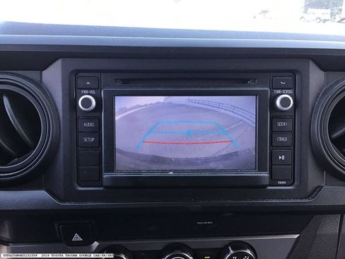 Used 2019 Toyota Tacoma SR w/ SR Convenience Package RWD image 9