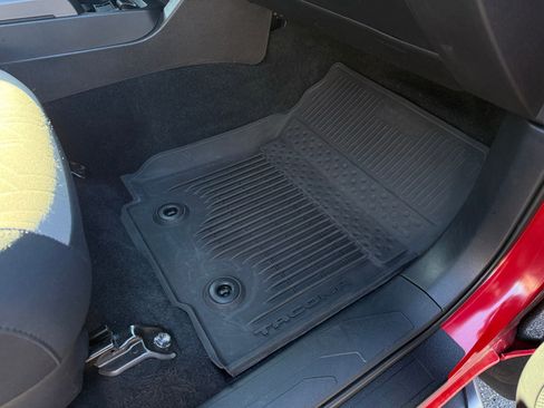 Used 2023 Toyota Tacoma TRD Sport image 19