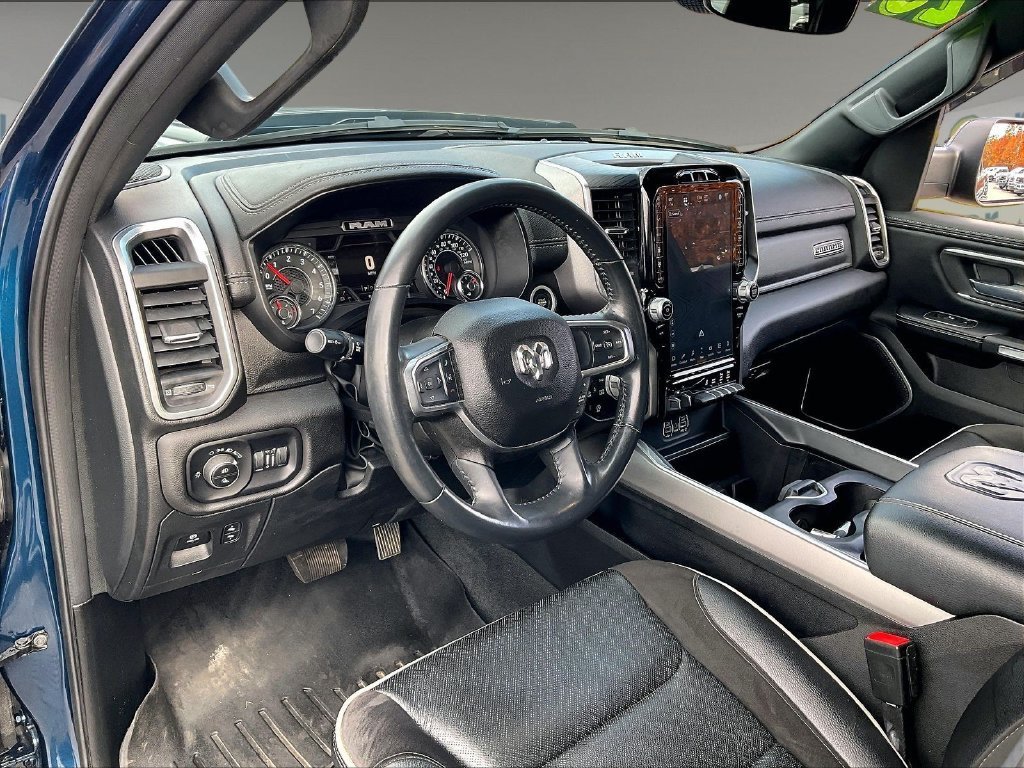 Used 2023 RAM 1500 Laramie AWD/4WD image 8