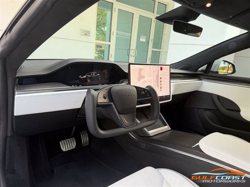 Used 2022 Tesla Model S Plaid AWD/4WD image 12