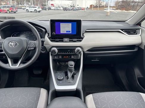 Certified 2024 Toyota RAV4 XLE w/ Convenience Package image 29