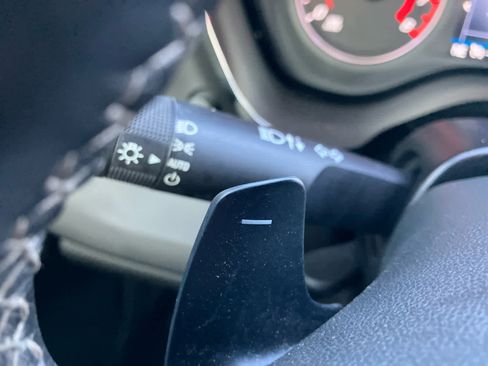 Used 2019 Chevrolet Camaro LT w/ RS Package image 20