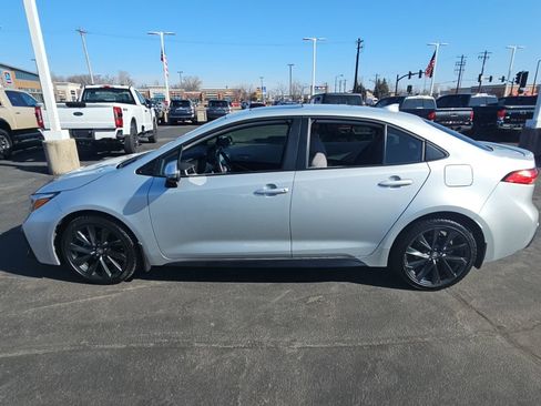 Certified 2023 Toyota Corolla SE w/ SE Premium Package image 6