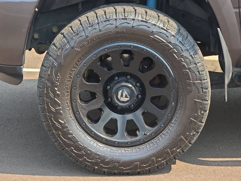 Used 2017 RAM 2500 Laramie w/ Sport Appearance Group AWD/4WD image 25