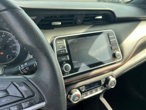 Used 2020 Nissan Kicks SR w/ SR Premium Package FWD image 21