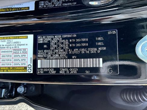 Used 2025 Toyota 4Runner TRD Off-Road Premium image 34