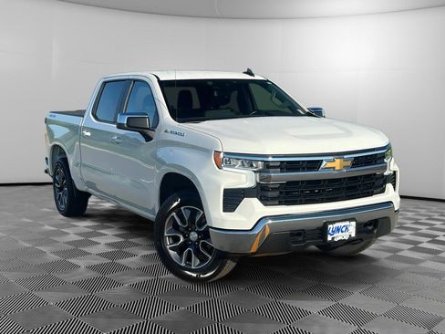 Used 2023 Chevrolet Silverado 1500 LT AWD/4WD image 5