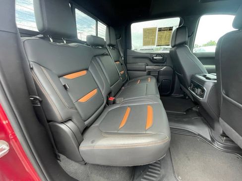 Used 2022 GMC Sierra 1500 AT4 w/ AT4 Premium Package AWD/4WD image 26