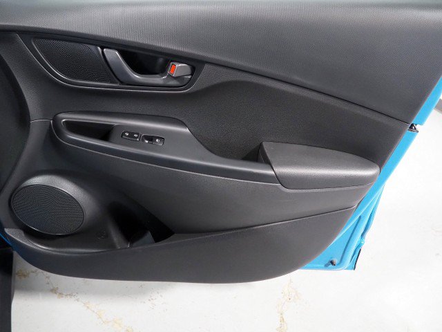 Used 2022 Hyundai Kona SE FWD image 55