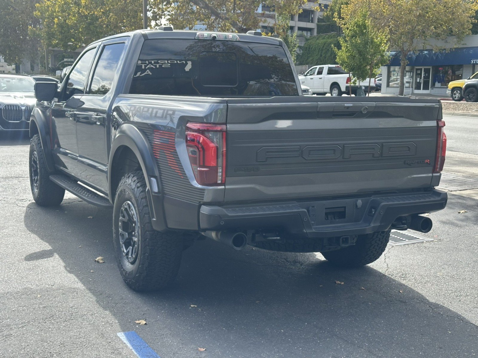 Used 2025 Ford F150 Raptor w/ Equipment Group 803A Raptor R AWD/4WD image 11