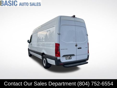 Used 2019 Freightliner Sprinter 170 image 7