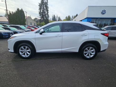 Used 2017 Lexus RX 350 AWD image 2