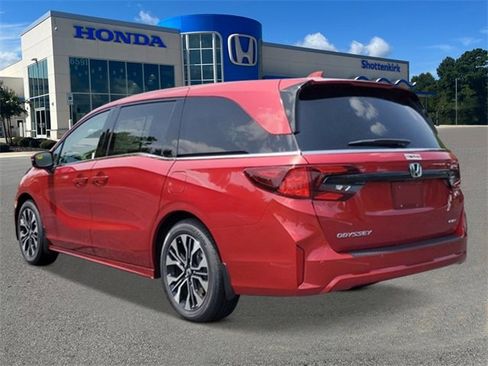 New 2026 Honda Odyssey Elite image 2