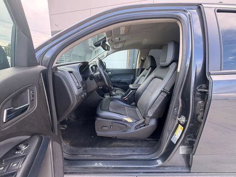 Used 2016 Chevrolet Colorado Z71 AWD/4WD image 11