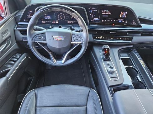 Used 2023 Cadillac Escalade Sport image 12
