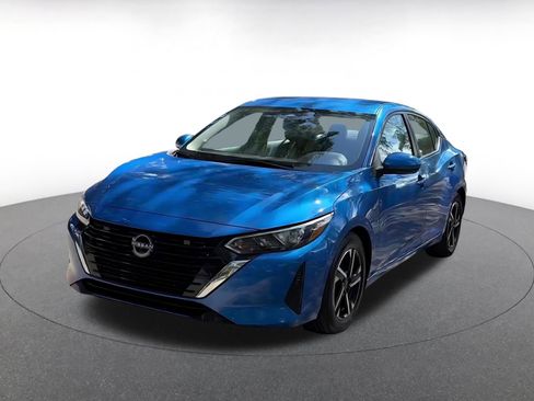 Used 2025 Nissan Sentra SV FWD image 10