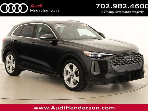 Used 2025 Audi Q5 Prestige AWD/4WD image 1