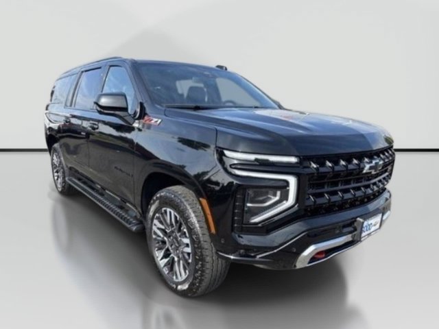 Used 2025 Chevrolet Suburban Z71 AWD/4WD image 7