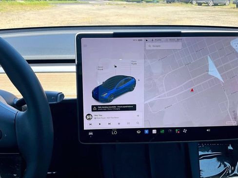 Used 2021 Tesla Model 3 Standard Range Plus RWD image 8
