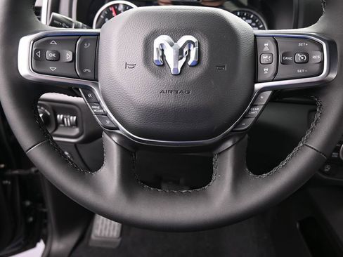 Used 2025 RAM 1500 Lone Star image 25