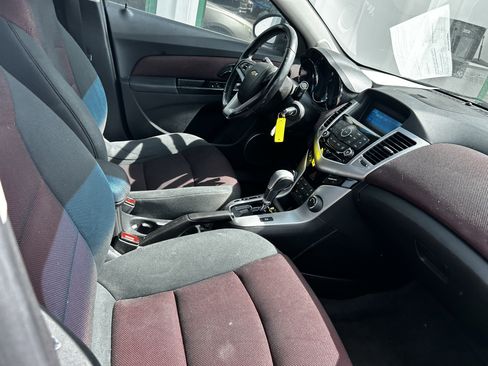 Used 2012 Chevrolet Cruze LT w/ RS Package image 13