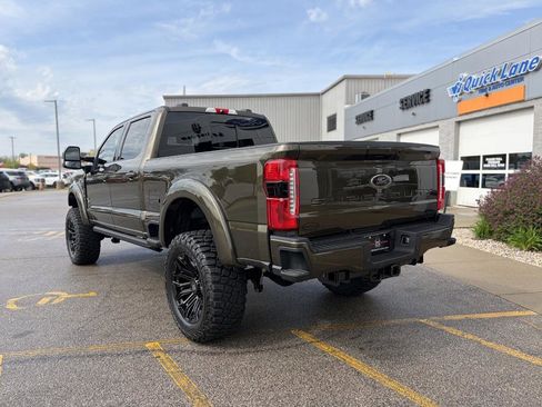 New 2026 Ford F250 Lariat w/ Black Appearance Package AWD/4WD image 8