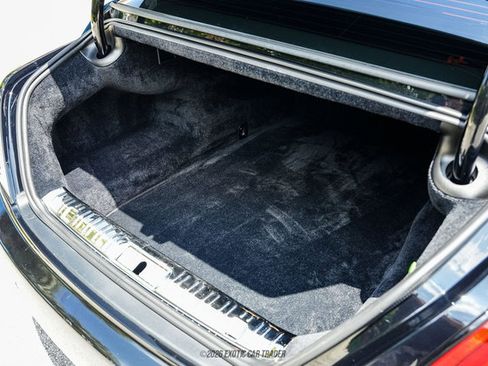 Used 2019 Rolls-Royce Wraith RWD image 78