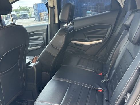 Used 2018 Ford EcoSport Titanium image 10