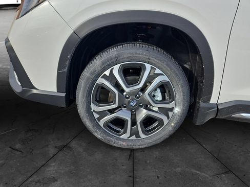 Used 2026 Subaru Ascent Limited AWD/4WD image 14