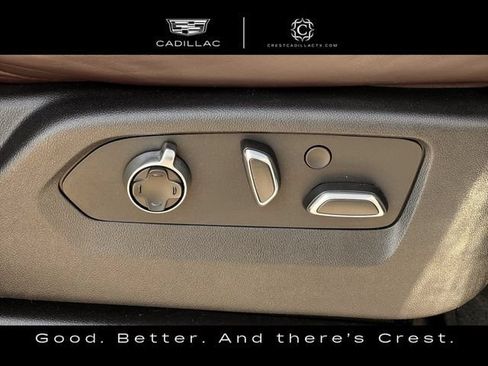 Used 2022 Cadillac Escalade Sport Platinum w/ Heavy-Duty Trailer Package AWD/4WD image 27