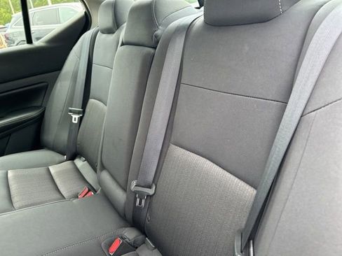 Used 2025 Nissan Altima 2.5 SV w/ SV Premium Package FWD image 35