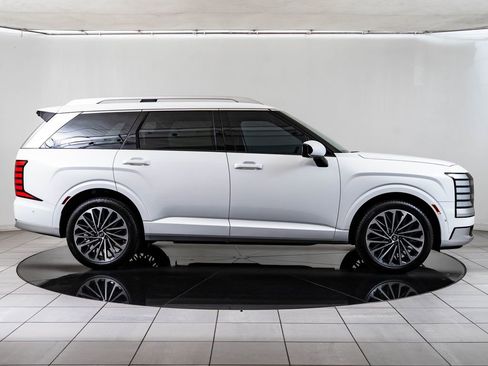 Used 2026 Hyundai Palisade Calligraphy AWD/4WD image 11
