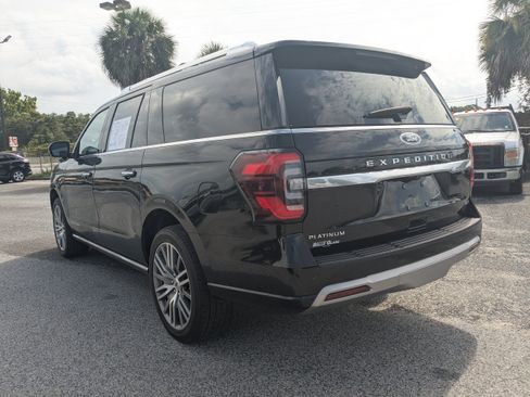 Used 2022 Ford Expedition Max Platinum AWD/4WD image 6