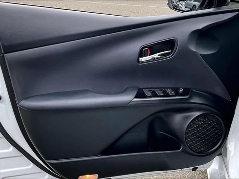 Certified 2022 Toyota Prius Prime LE image 21