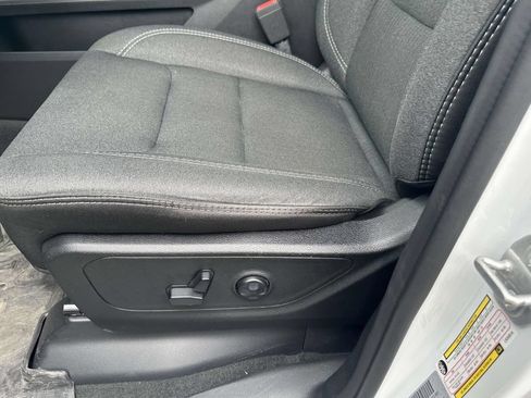 Used 2020 RAM 1500 Big Horn AWD/4WD image 19