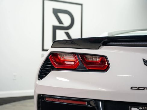 Used 2016 Chevrolet Corvette Stingray Coupe w/ 3LT Preferred Equipment Group image 26