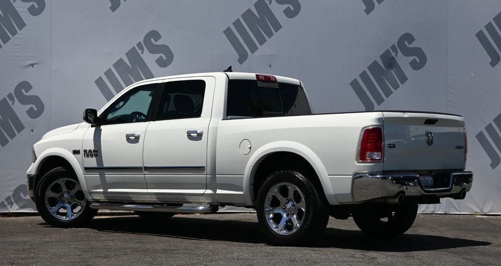 Used 2017 RAM 1500 Laramie w/ Convenience Group AWD/4WD image 7