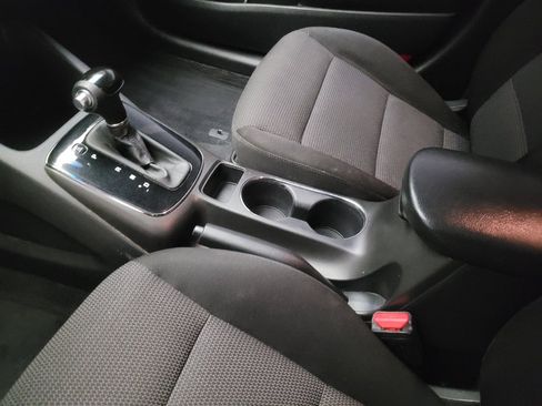 Used 2017 Kia Forte LX FWD image 26