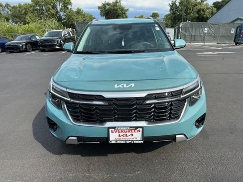 Used 2025 Kia Seltos EX w/ EX Sunroof Package AWD/4WD image 2