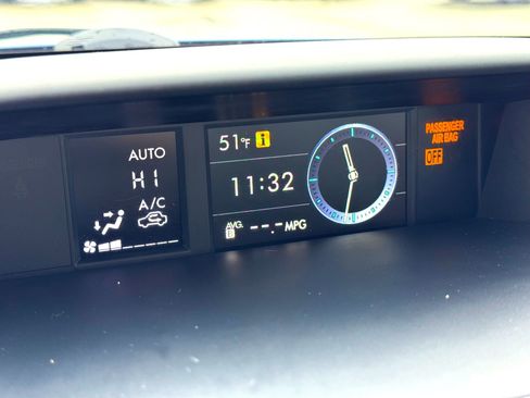 Used 2018 Subaru Forester 2.5i Premium image 30