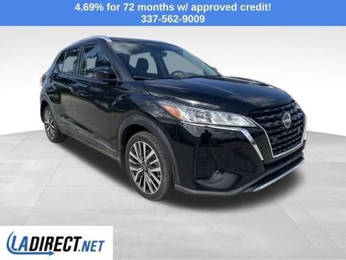 Used 2022 Nissan Kicks SV w/ Interior Electronics Package FWD image 4