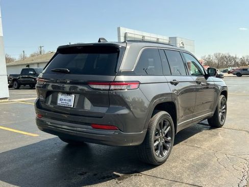 New 2026 Jeep Grand Cherokee Limited AWD/4WD image 14