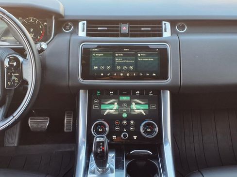 Used 2021 Land Rover Range Rover Sport HSE Silver Edition image 17