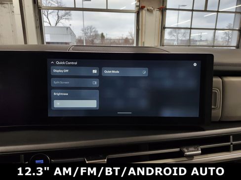 Used 2025 Hyundai Santa Fe SEL image 5